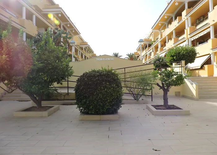 Cascadas Cerca De Playa Y Centro * دينايا